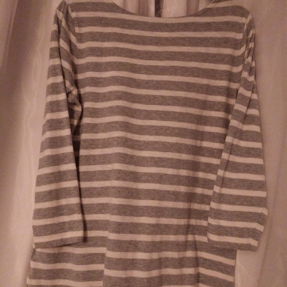 Old Navy 100 % cotton shirt
